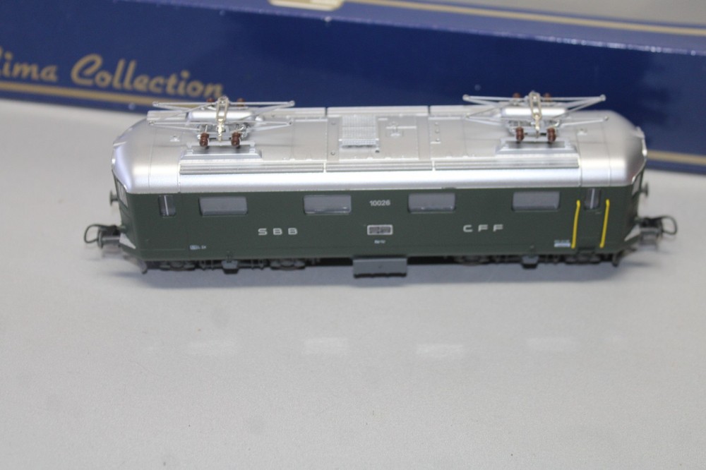 Lima 208446 Electric Locomotive Elok Serie Re 4/4 10026 SBB Green H0