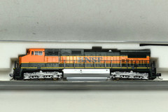 Koto n Gauge BNSF GE C44-9W Burlington & Northern Diesel Locomotive