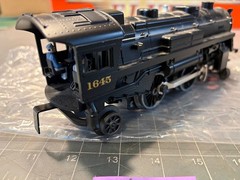 Lionel O Train Diecast 1645 Locomotive Engine w/Smoke & 2 Figures in Cab LOT E