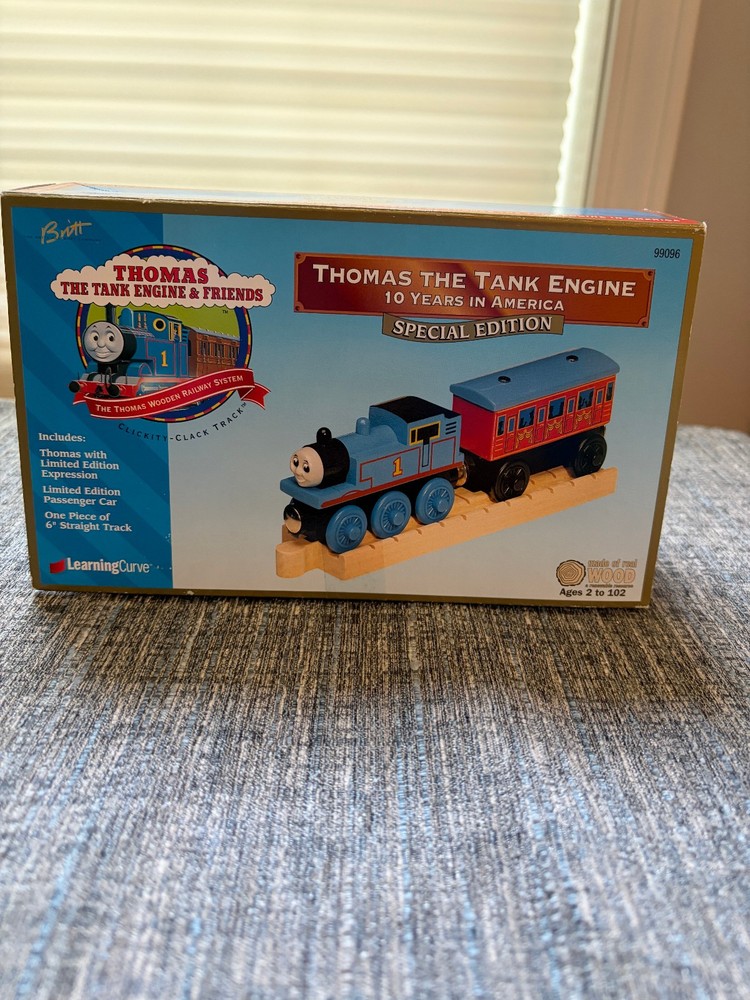 NEW Thomas & Friends Wooden Railway 10 Years in America Special Edition