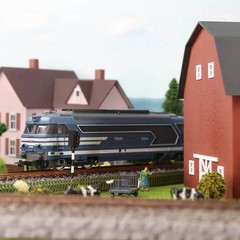 Evemodel HO Scale 1 87 EU Electric Locomotive HCT8702B Model Train