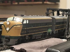 Athearn HO CN F7A Powered F7B Dummy Canadian National Locomotive Set LN Run