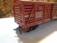 HO SCALE SANTA FE SLIDING DOOR STOCK CAR ATSF 51450, EXCELLENT 5-194-2-5