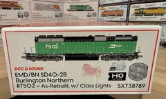 HO ScaleTrains Rivet Counter EMD SD40-2B BN #7502 DCC/Sound/NIB