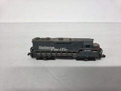Southern Pacific Locomotive 9725 Model Train High Speed N Scale #418