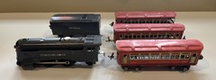 Lionel Prewar 1689E Steam Passenger Train Set with Track – Untested