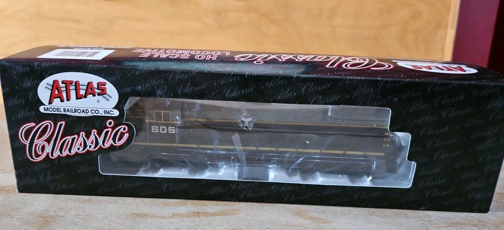 Atlas 9402 HO Belt Railway of Chicago ALCO C-424 Phase 3 Locomotive NEW IN BOX