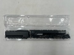 N Scale Athearn 11800 Union Challenger Unlettered 4-6-6-4 w/DCC Tsunami