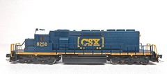 Z Scale MicroTrains 970-01-262 CSX SD40-2 Powered Diesel Brand New