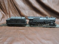 Lionel 2025 Locomotive with 2666W Tender with Box Coupler