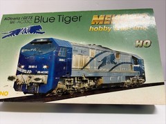 Blue Tiger ADtranz / DE-AC33C Mehano Train Line HO NOS Powered Locomotive