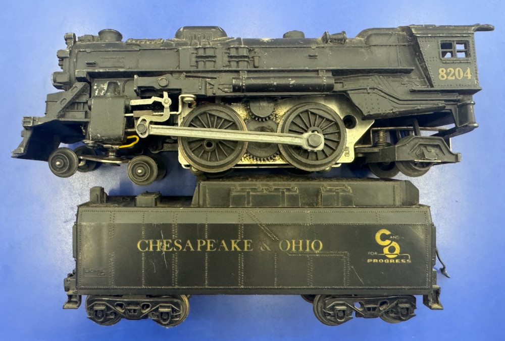 Lionel O Gauge #8204 4-4-2 Steam Locomotive & Chesapeake &Ohio Tender Parts/Fix