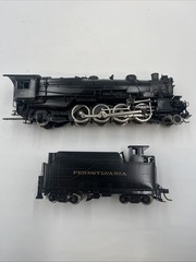 Ho Scale brass engine- Pennsylvania L-1 2-8-2 Painted 1682