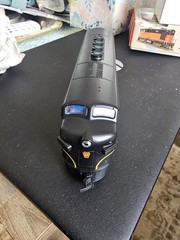HO Stewart 8110 Pennsylvania F3 Phase II Powered Diesel Locomotive PRR #9501