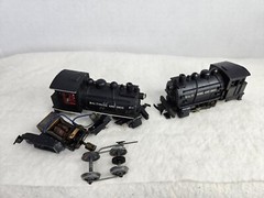 Varney # 98 Baltimore &Ohio HO scale Locomotive Switchers lot of 2- Parts/Repair