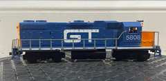 Life Like Ho Scale Locomotive Grand Trunk 5808 Diesel Engine Broken Guard WORKS