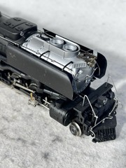 Sleek Rivarossi Union Pacific RR Challenger 4-6-6-4 Locomotive # 3977 HO