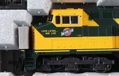 KATO HO GE C44-9W “DASH 9” 37-1319 CNW Operation LifeSaver #8659 NEW
