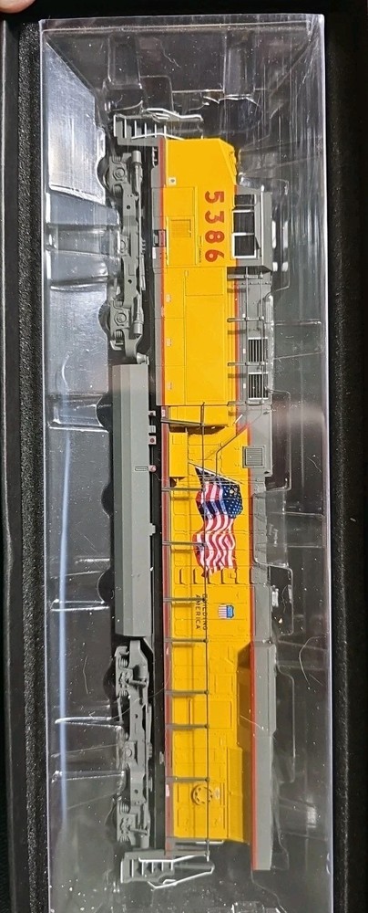 tower 55 ho scale Union Pacific ES44AC W/DCC and Sound #5386