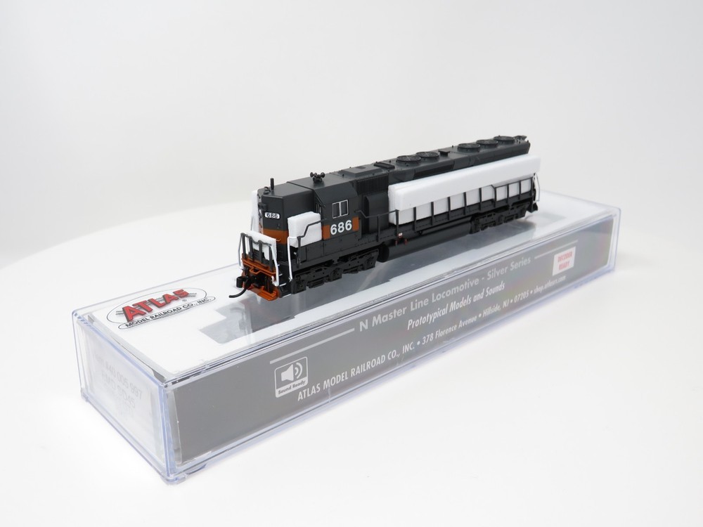 Atlas N 40005997 Guilford Springfield Terminal EMD SD45 Diesel Locomotive