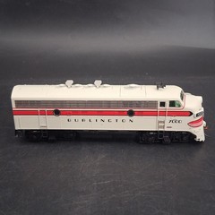 Athearn Genesis HO Gauge DCC G22668 Chicago Burlington & Quincy F7A Freight 700D
