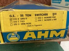 HO AHM 5153 B Diesel Switcher Santa Fe ATSF 360 GE-35 Ton TESTED