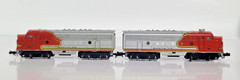 Minitrix Trix N Scale Santa Fe Diesel Powered & Dummy West Germany – CB54b