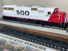 SOO LINE SD60 WHITE EMD LOCOMOTIVE DC / DCC Ready – ” RED NOSE ” HO Scale NEW