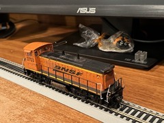 BNSF 3703 Custom Weathered HO SCALE Engine