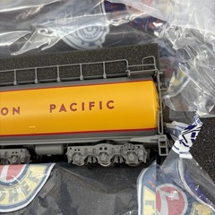 Lionel 6-58102 Union Pacific Veranda Gas Turbine #64 for DCC DC Decoder New Read