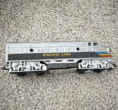 Bachmann N Scale Pacific Line EMD F9 Diesel Locomotive DC Analog 63503