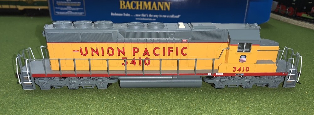 Bachmann HO SD40-2, I Installed Digitrax DCC, With Original Box, USED