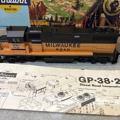 Athearn and Life Like HO Scale Train & Locomotive Cars Milwaukee Campbell Franko