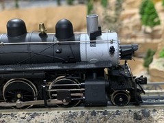 HO Scale 2-6-0 Mogul DC Steam Locomotive Oil Tender Missouri Pacific MP #7800