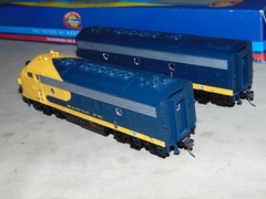 ATHEARN HO 80390 SANTA FE F7A + F7B DIESEL SET. A IS POWERED B IS NONPOWER DUMMY