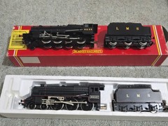 Hornby OO Gauge, LMS 8F And Black Five Steam Loco & Tender, Analog DC
