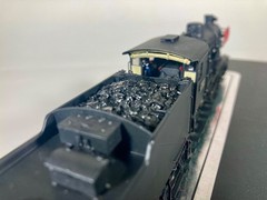 Trainbuilder – Victorian Railways – J Class # J502 Black & Red Steam Locomotive