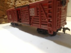 HO SCALE SANTA FE SLIDING DOOR STOCK CAR ATSF 51450, EXCELLENT 5-194-2-5