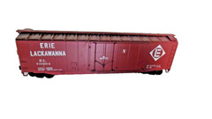 Erie Lackawanna 70034 Ho Reefer Car -Used
