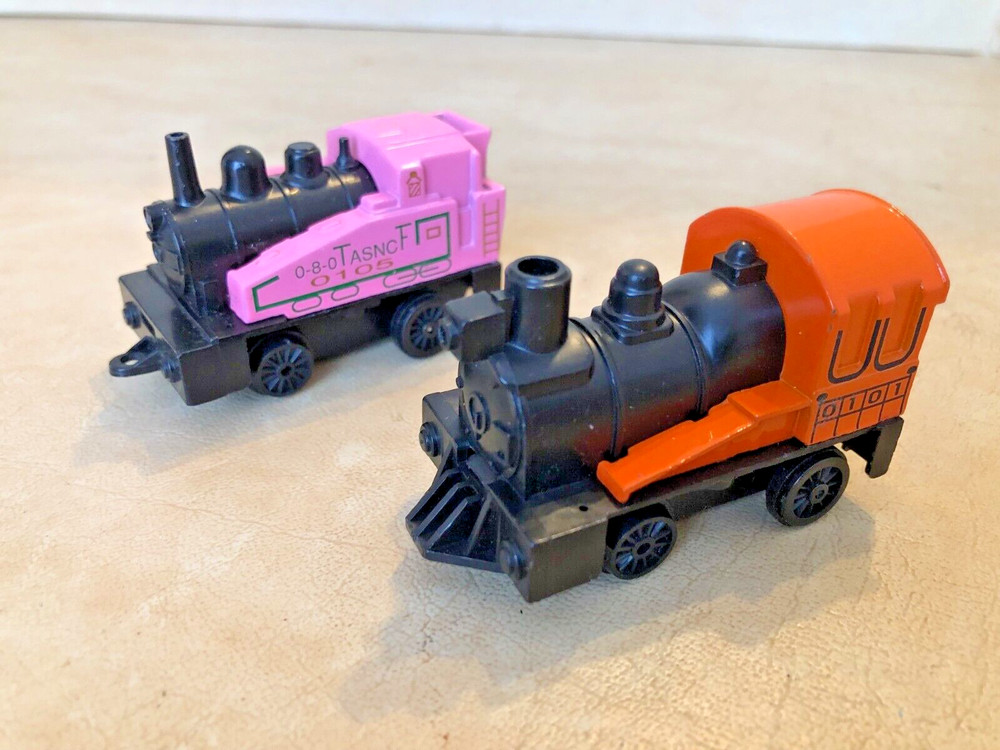 Rare No 1011 / No 1015 Pull Back Trains ~ Die Cast / Plastic