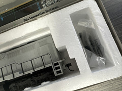 Atlas Master Series HO #9280 SDP-35 Diesel Locomotive Undecorated w/DCC NIB!