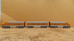 Stewart 9230/9230/9231 HO Scale D&RGW (4 Stripe) F7A/F7B/F7B Phase II *Powered*