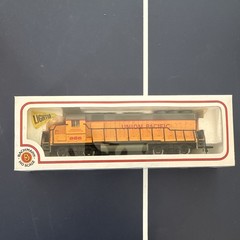 Bachmann HO Diesel Locomotive Union Pacific 866 Yellow Gray Black Lighted Analog