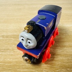Charlie – Thomas the Tank Engine & Friends Wooden Railway Magnet Trains