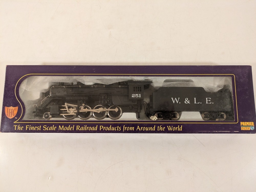 HO 2-8-0 w/ Tender Consolidation W&LE Wheeling & Lake Erie DC NIB NOS # M9555