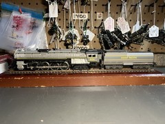 BACHMANN HO 4-8-4 Union Pacific 806 Steam Engine And Tender