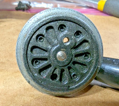 ORIG ~1.47″ WHEEL AMERICAN FLYER PREWAR O GAUGE 561 30’S MID 40’S R FRONT/AXLE