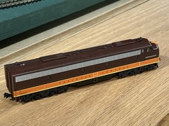 Kato N #176-5362 E8A Locomotive Illinois Central IC #4018 LNIB