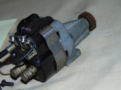 LIONEL O 671 – 2020 1946 VERSION TURBINE ATOMIC MOTOR WITH LARGE GEAR #197