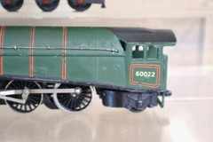 HORNBY DUBLO L11 2 RAIL BR 4-6-2 CLASS A4 LOCOMOTIVE 60022 MALLARD ol